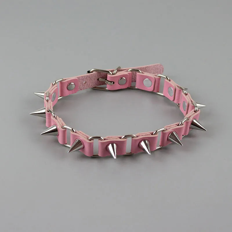 Gothic Barbed Wire Choker Necklace - Perfect for Y2K and 90s Grunge Outfits