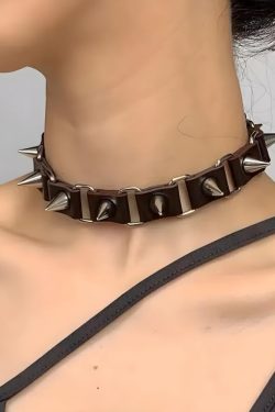 Gothic Barbed Wire Choker Necklace - Perfect for Y2K and 90s Grunge Outfits