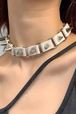 Gothic Barbed Wire Choker Necklace - Perfect for Y2K and 90s Grunge Outfits