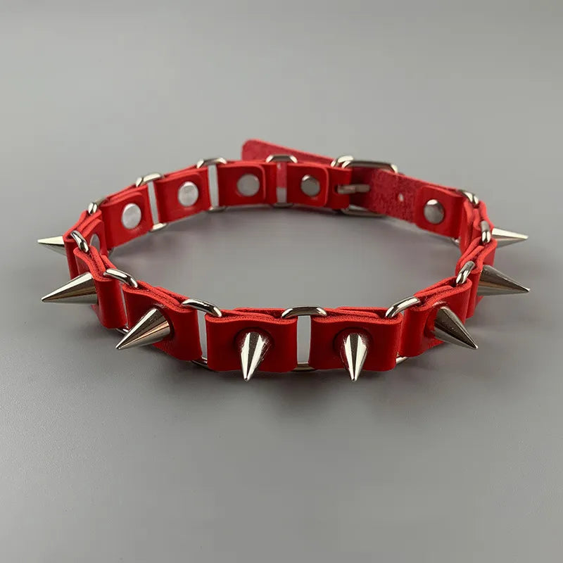 Gothic Barbed Wire Choker Necklace - Perfect for Y2K and 90s Grunge Outfits