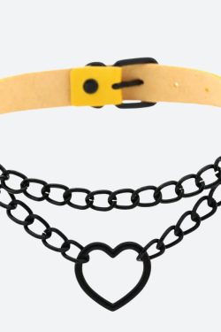 Grunge Heart Choker Necklace with Belted Detail - Perfect for Y2K and 90s Fashion