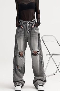 Light Wash Low Rise Ripped Y2K Jeans - Retro 90s Fashion Style