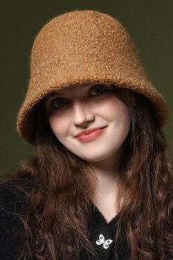 Retro Y2K Soft Girl Bucket Hat - Perfect for 90s and Grunge Outfits
