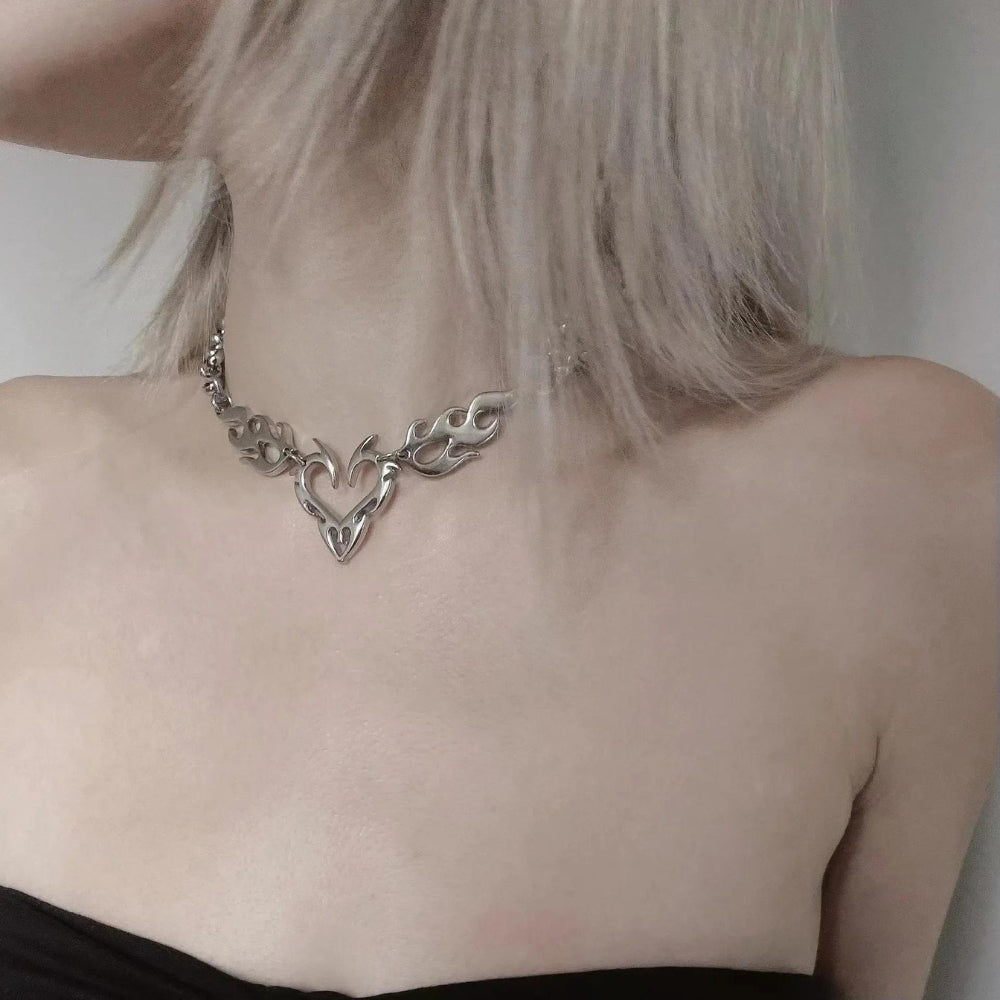 Y2K Flaming Heart Necklace - Retro Style Jewelry for 90s and Y2K Fashion Outfits