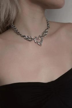 Y2K Flaming Heart Necklace - Retro Style Jewelry for 90s and Y2K Fashion Outfits