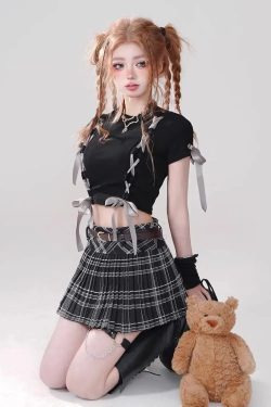 Y2K Grunge Coquette Lace Up Crop Top - Retro 90s Fashion Statement