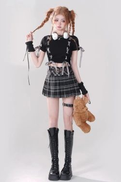 Y2K Grunge Coquette Lace Up Crop Top - Retro 90s Fashion Statement