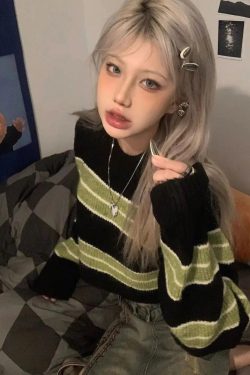 Y2K Grunge Green Striped Crop Sweater - Retro 90s Fashion Statement