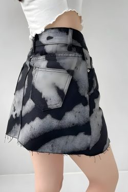 Y2K Grunge Spray Paint Distressed Mini Skirt - Retro 90s Fashion Outfit