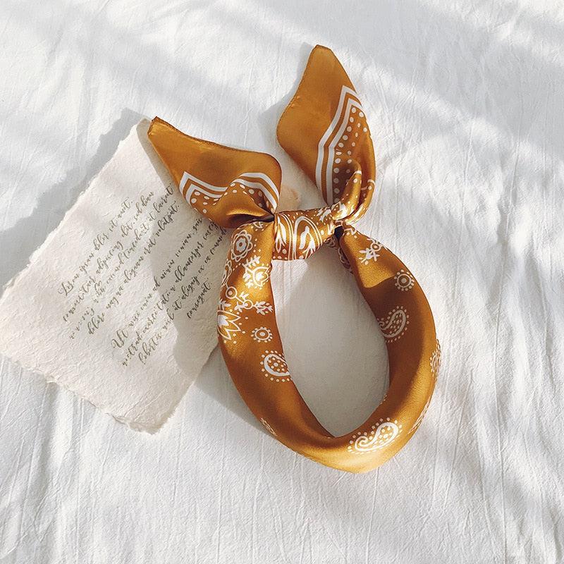 Y2K Retro Cowgirl Satin Paisley Bandana - Perfect for 90s and Grunge Outfits Y2K Retro Cowgirl Satin Paisley Bandana - Perfect for 90s and Grunge Outfits