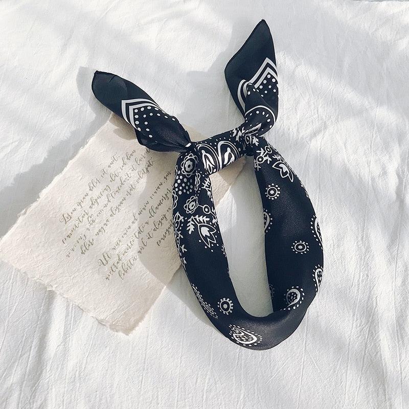 Y2K Retro Cowgirl Satin Paisley Bandana - Perfect for 90s and Grunge Outfits Y2K Retro Cowgirl Satin Paisley Bandana - Perfect for 90s and Grunge Outfits