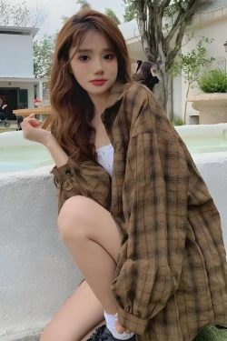 Y2K Retro Puff Sleeved Plaid Shirt - Perfect for 90s and Grunge Outfits