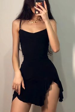 Y2K Ruffled Slit Bodycon Mini Dress - Retro Style Douyin Dress for Summer