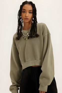 Y2K V-Neck Drop Shoulder Cropped Sweatshirt - Retro 90s Grunge Style