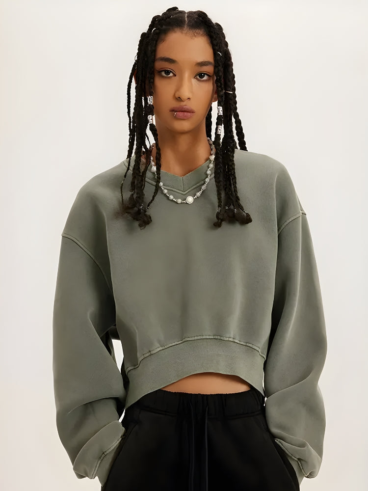 Y2K V-Neck Drop Shoulder Cropped Sweatshirt - Retro 90s Grunge Style Y2K V-Neck Drop Shoulder Cropped Sweatshirt - Retro 90s Grunge Style