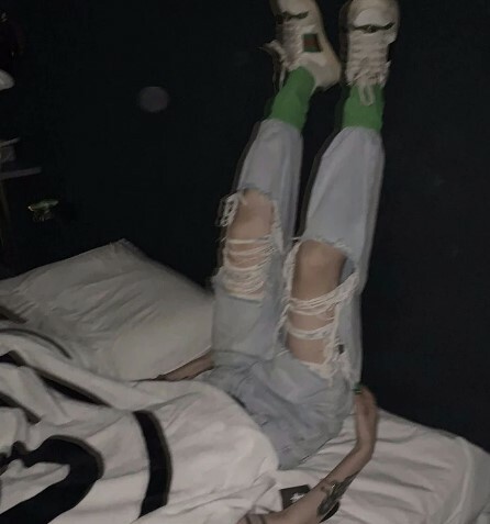 Aliyah Loose Ripped Jeans - Y2K Grunge, 90S Fashion, Retro Style, Summer Y2K Outfits