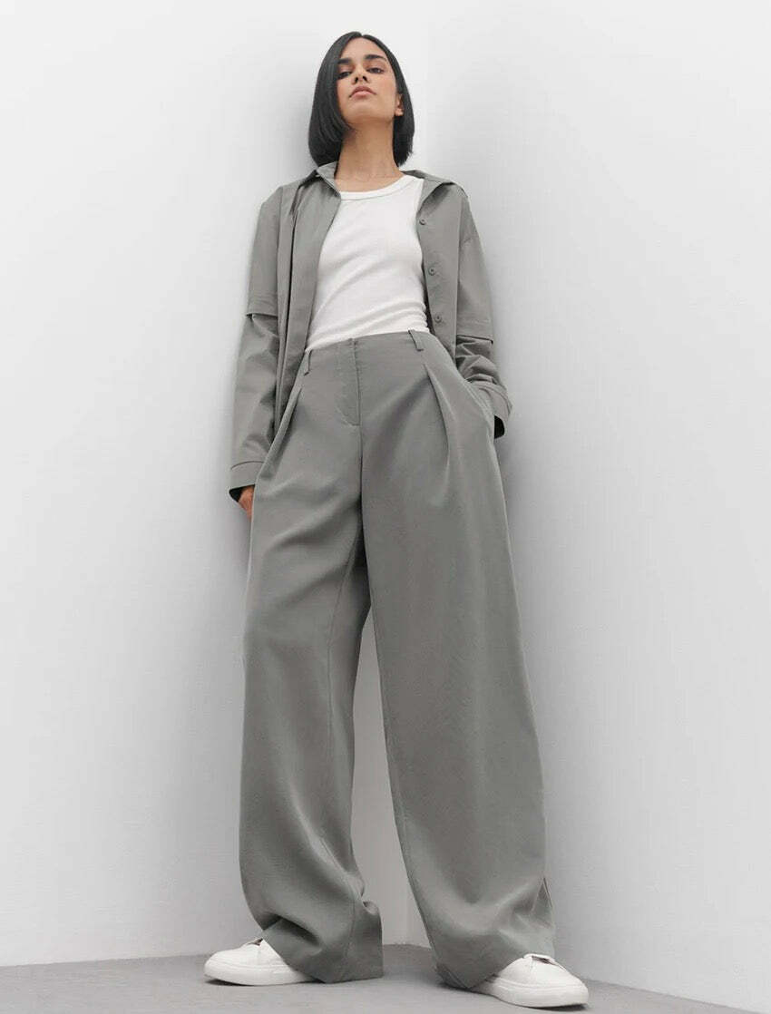 Antia Trousers: Y2K Summer Grunge & 90S Retro Fashion For Trendy Y2K Outfits & Party Looks Antia Trousers: Y2K Summer Grunge & 90S Retro Fashion For Trendy Y2K Outfits & Party Looks