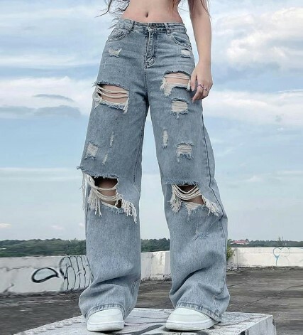 Arabella Ripped Jeans - Y2K Summer Grunge, 90S Fashion, Retro Style, Y2K Club & Party Outfits