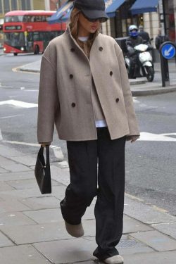 Auri Coat: Y2K Summer Grunge Outfit - 90S Retro Fashion, Baby Tees, Y2K Skirt, And