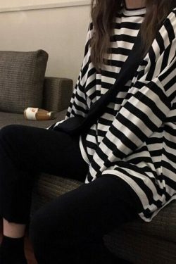 Avalon Striped Shirt - Y2K Summer Grunge, 90S Retro, Pastel Goth, Y2K Club & Party Outfits