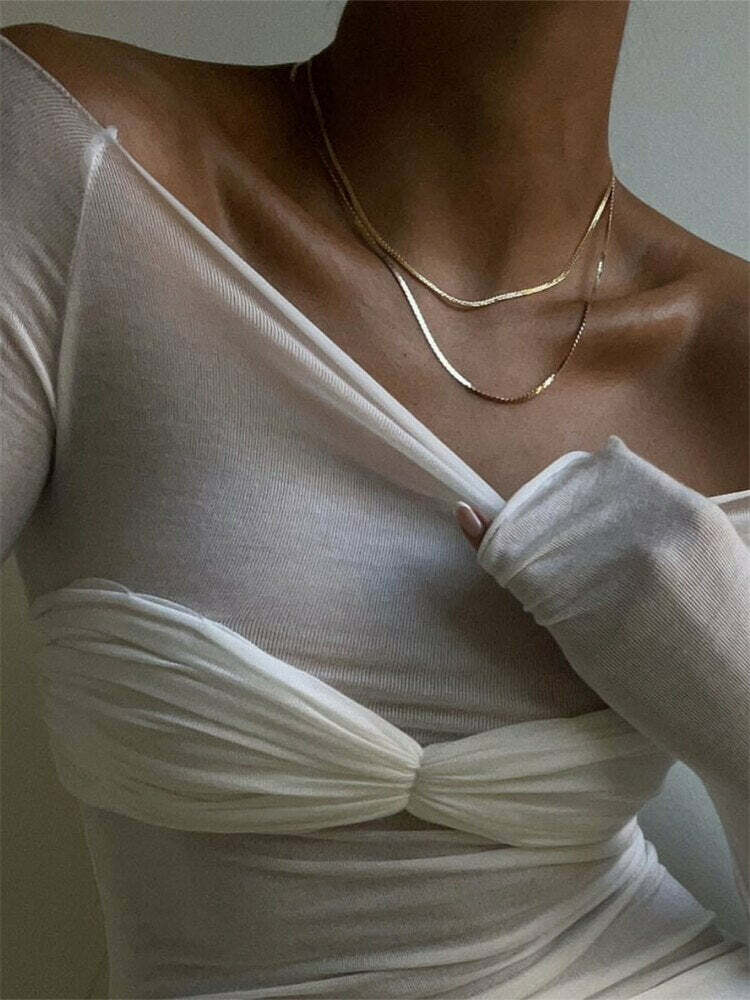 Belina Top - Y2K Summer Grunge Outfit, 90S Fashion, Retro Style, Baby Tees, Y2K Club & Party Belina Top - Y2K Summer Grunge Outfit, 90S Fashion, Retro Style, Baby Tees, Y2K Club & Party