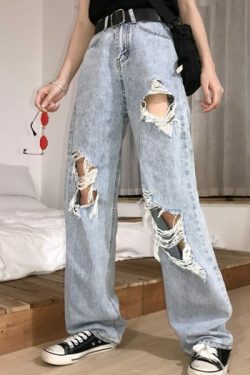 Caroline Grunge Distressed Jeans - Y2K Summer, 90S Fashion, Retro Style, Y2K Club & Party Outfits