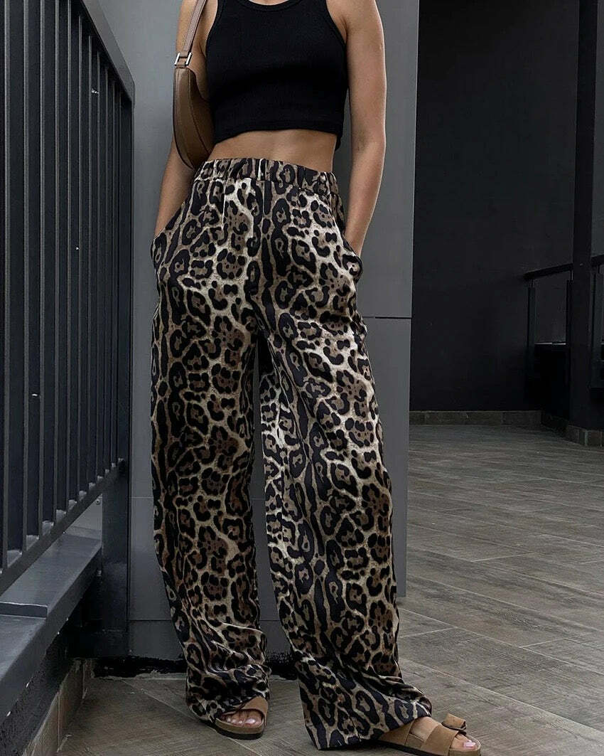 Daphne Pants: Y2K Summer Grunge & 90S Retro Fashion For Trendy Y2K Outfits & Party Looks Daphne Pants: Y2K Summer Grunge & 90S Retro Fashion For Trendy Y2K Outfits & Party Looks
