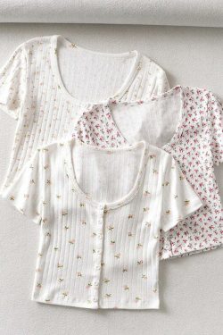 Elizabeth T-Shirt: Y2K Summer Grunge, 90S Retro, Baby Tees, Y2K Club &