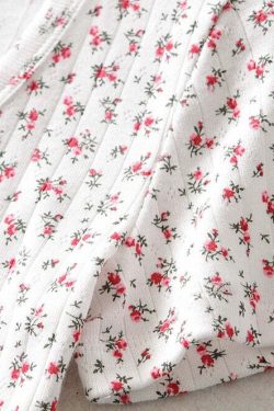 Elizabeth T-Shirt: Y2K Summer Grunge, 90S Retro, Baby Tees, Y2K Club &