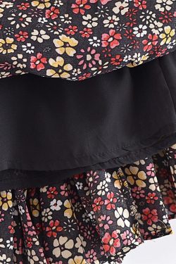 Elle Mini Skirt - Y2K Summer Grunge Outfit, 90S Fashion, Retro Style, Y2K Party & Club Outfits