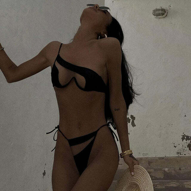 Emmy Bikini: Y2K Summer & 90S Grunge Outfits, Retro Style, Y2K Party & Beachwear Emmy Bikini: Y2K Summer & 90S Grunge Outfits, Retro Style, Y2K Party & Beachwear