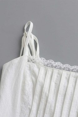 Etika Top: Y2K Summer Grunge Outfit - 90S Fashion, Retro Style, Baby Tees, Y2K Club & Party