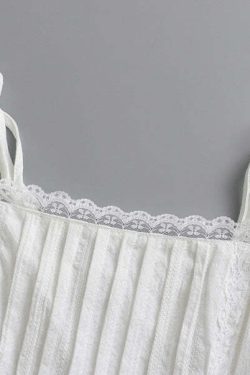 Etika Top: Y2K Summer Grunge Outfit - 90S Fashion, Retro Style, Baby Tees, Y2K Club & Party