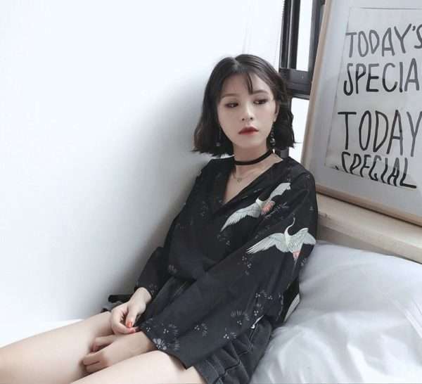 Flying Bird Top - Y2K Summer Grunge Outfit, 90S Fashion, Retro Style, Baby Tees, Y2K Popstar Look