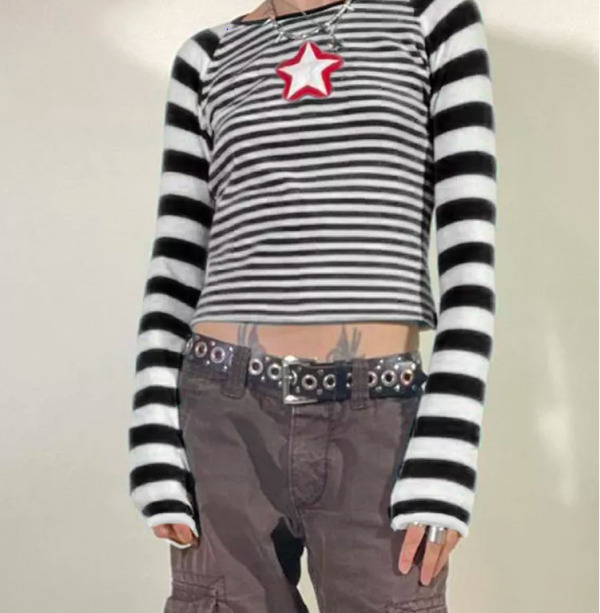 Gianna Striped Long Sleeve Crop Top - Y2K Summer, 90S Fashion, Grunge, Retro, Pastel Goth Outfit