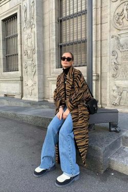 Janae Jeans: Y2K Summer & 90S Grunge Outfits - Retro, Goth, Hip Hop, Popstar Styles