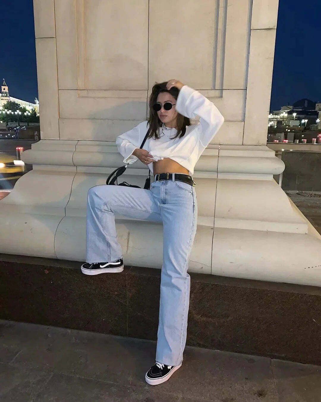 Janae Jeans: Y2K Summer & 90S Grunge Outfits - Retro, Goth, Hip Hop, Popstar Styles Janae Jeans: Y2K Summer & 90S Grunge Outfits - Retro, Goth, Hip Hop, Popstar Styles