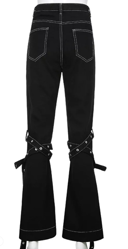 Layla Baggy Jeans - Y2K Summer & 90S Grunge Fashion, Retro Hip Hop, Y2K Club & Party Outfits Layla Baggy Jeans - Y2K Summer & 90S Grunge Fashion, Retro Hip Hop, Y2K Club & Party Outfits