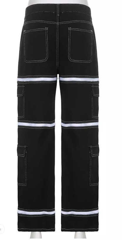 Layla Baggy Jeans - Y2K Summer & 90S Grunge Fashion, Retro Hip Hop, Y2K Club & Party Outfits Layla Baggy Jeans - Y2K Summer & 90S Grunge Fashion, Retro Hip Hop, Y2K Club & Party Outfits