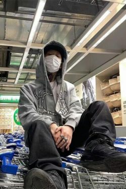 Lennox Skeleton Heart Hoodie - Y2K Grunge, 90S Fashion, Retro Goth, Summer Y2K Outfits