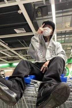 Lennox Skeleton Heart Hoodie - Y2K Grunge, 90S Fashion, Retro Goth, Summer Y2K Outfits