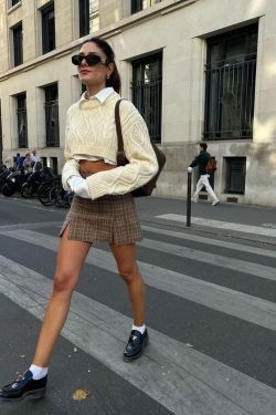 Leslie Cropped Sweater - Y2K Summer Grunge, 90S Retro, Pastel Goth, Y2K Club & Party