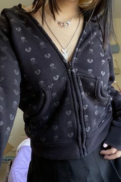 Maeve Skull And Heart Hoodie - Y2K Grunge, 90S Fashion, Retro Style, Gothic Y2K, Summer Outfits
