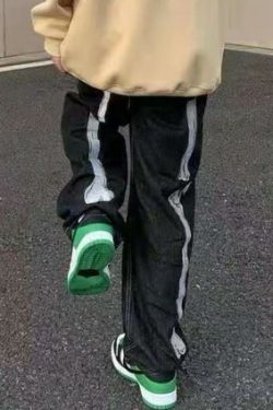 Margot Retro Skull Hand Jeans - Y2K Grunge, 90S Fashion, Gothic Y2K, Y2K Summer Outfits