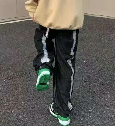 Margot Retro Skull Hand Jeans - Y2K Grunge, 90S Fashion, Gothic Y2K, Y2K Summer Outfits