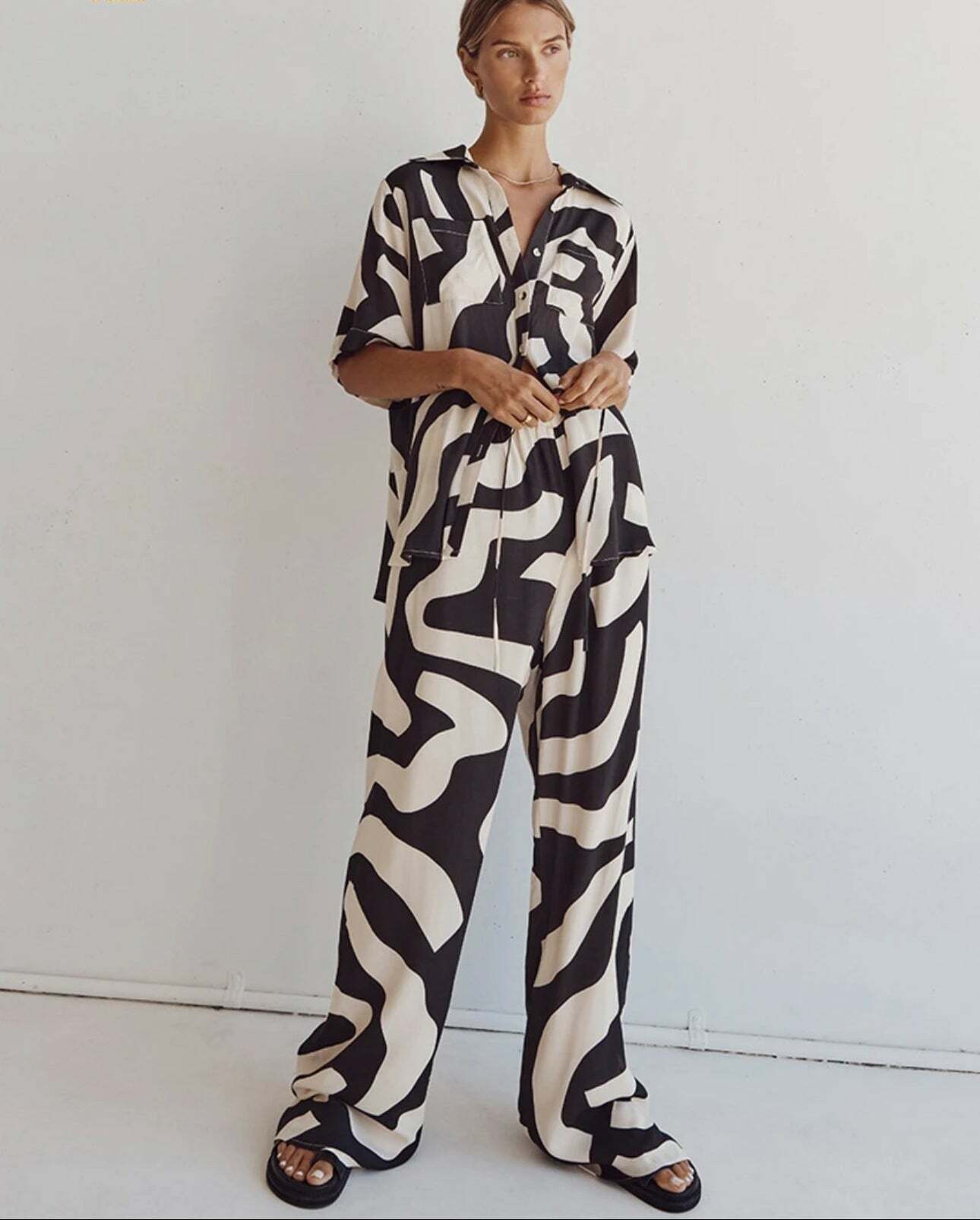 Neri Two Piece Set - Y2K Summer Outfits, 90S Fashion, Grunge, Retro Style, Y2K Party & Club Neri Two Piece Set - Y2K Summer Outfits, 90S Fashion, Grunge, Retro Style, Y2K Party & Club