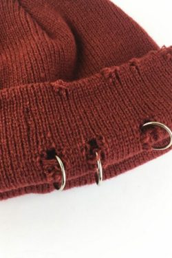 Ollie Grunge Beanie - Y2K Summer, 90S Fashion, Retro Style, Gothic Y2K, Pastel Goth Out