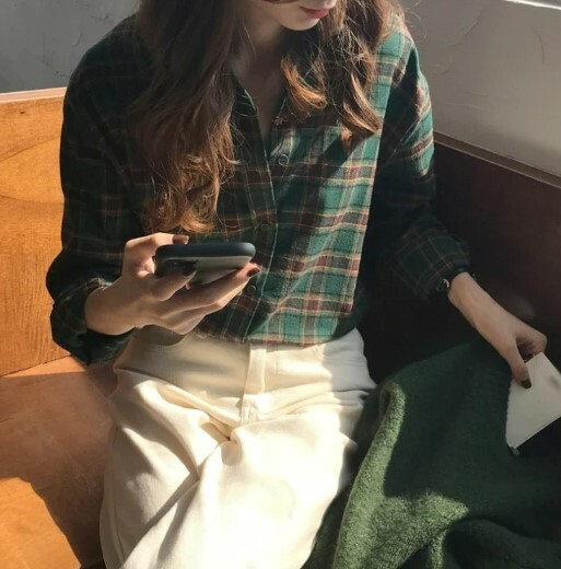 Reese Loose Vintage Long Sleeve - Y2K Summer, 90S Grunge, Retro Goth, Y2K Party & Club Outfits Reese Loose Vintage Long Sleeve - Y2K Summer, 90S Grunge, Retro Goth, Y2K Party & Club Outfits