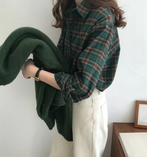 Reese Loose Vintage Long Sleeve - Y2K Summer, 90S Grunge, Retro Goth, Y2K Party & Club Outfits Reese Loose Vintage Long Sleeve - Y2K Summer, 90S Grunge, Retro Goth, Y2K Party & Club Outfits