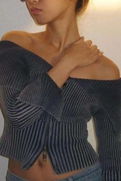 Riley Sweater - Y2K Summer Grunge Outfit, 90S Retro Style, Pastel Goth, Y2K Club & Party